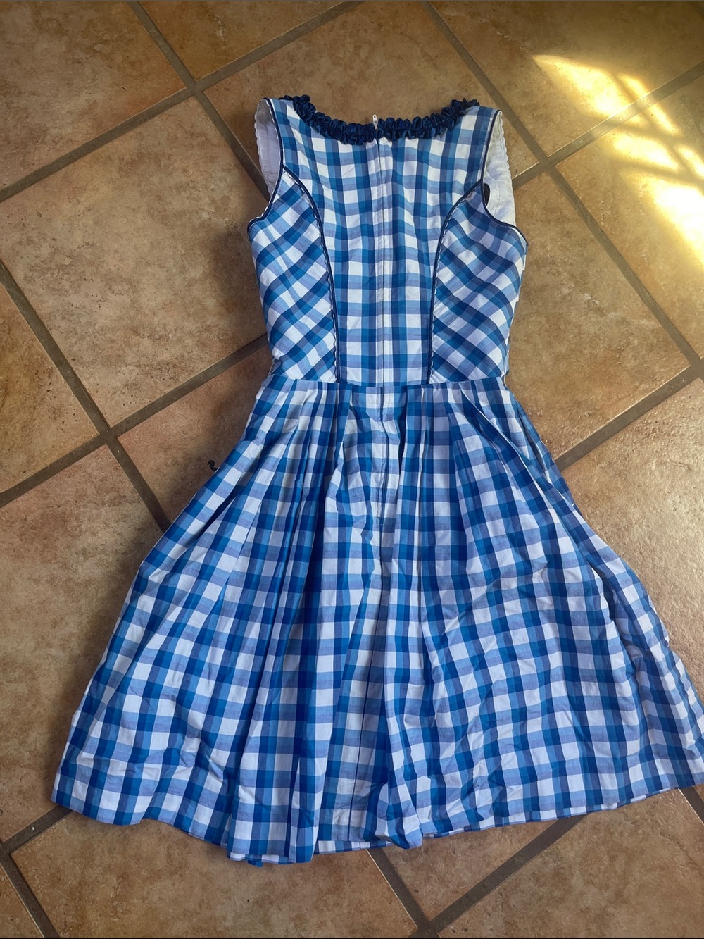Blue Checked Dirndl Dress with Navy Satin Apron - Brand Unspecified - Picture 5 of 7